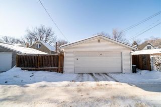 Photo 27: 432 CENTENNIAL Street in Winnipeg: River Heights North Residential for sale (1C)  : MLS®# 202102305