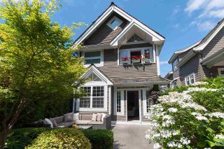 Photo 1: 2267 W 13TH Avenue in Vancouver: Kitsilano 1/2 Duplex for sale (Vancouver West)  : MLS®# R2089401