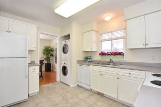 Photo 7: 528 E 44TH AVENUE in Vancouver: Fraser VE 1/2 Duplex for sale (Vancouver East)  : MLS®# R2267554