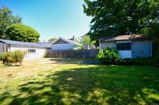 Photo 32: 31 Linden Ave in Victoria: Vi Fairfield West House for sale : MLS®# 854595