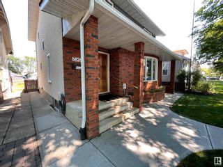 Photo 3: 8826 88 Avenue in Edmonton: Zone 18 House for sale : MLS®# E4384392