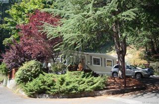 Photo 1: 106 2500 Florence Lake Rd in VICTORIA: La Florence Lake Manufactured Home for sale (Langford)  : MLS®# 770768