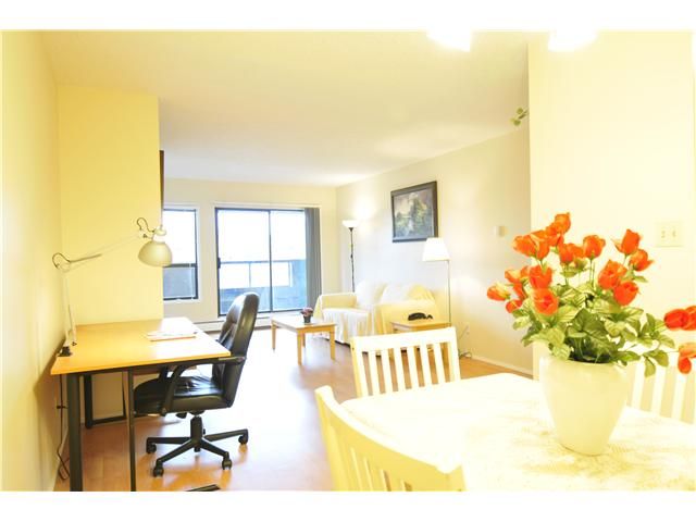 Photo 7: Photos: # 318 8600 ACKROYD RD in Richmond: Brighouse Condo for sale : MLS®# V992406