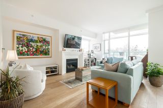 Photo 4: 3A 1067 MARINASIDE Crescent in Vancouver: Yaletown Townhouse for sale in "Quaywest" (Vancouver West)  : MLS®# R2776862