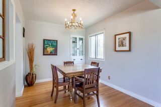 Photo 10: 4 Wedgewood Drive SW in Calgary: Wildwood Detached for sale : MLS®# A1218487