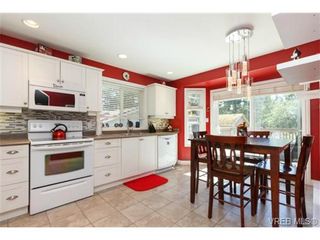Photo 6: 973 Jenkins Ave in VICTORIA: La Langford Proper House for sale (Langford)  : MLS®# 730721