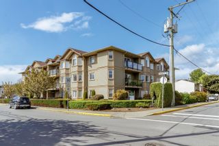 Main Photo: 305 650 Dobson Rd in Duncan: Du East Duncan Condo for sale : MLS®# 920468
