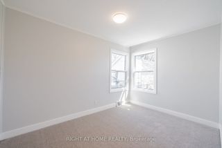 Photo 16: 271 Drew Street in Oshawa: Central House (1 1/2 Storey) for sale : MLS®# E8325572