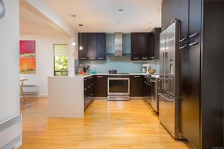 Photo 12: 1007 Kentwood Pl in Saanich: SE Broadmead House for sale (Saanich East)  : MLS®# 877495