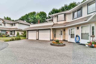 Photo 2: 407 19645 64 Avenue in Langley: Willoughby Heights Townhouse for sale in "Highgate Terrace" : MLS®# R2194497