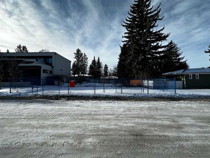 FEATURED LISTING: 3403 9 Street Southwest Calgary
