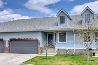 Photo 1: 33 Valley Ridge Heights NW in Calgary: Valley Ridge Semi Detached for sale : MLS®# A1218108