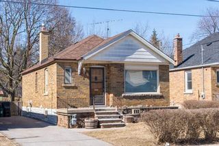 Photo 1: Lower 6 Phenix Drive in Toronto: Birchcliffe-Cliffside House (Bungalow) for lease (Toronto E06)  : MLS®# E4074709
