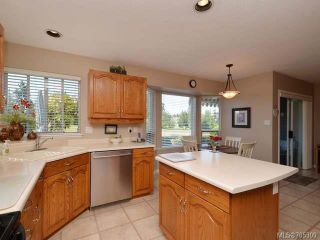 Photo 9: 3696 N Arbutus Dr in COBBLE HILL: ML Cobble Hill House for sale (Malahat & Area)  : MLS®# 705309