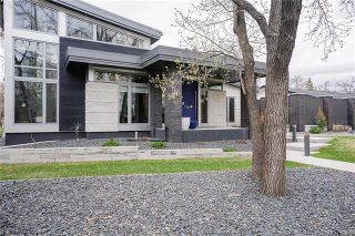 Photo 2: 324 PARK Boulevard in Winnipeg: Tuxedo Residential for sale (1E)  : MLS®# 202312128