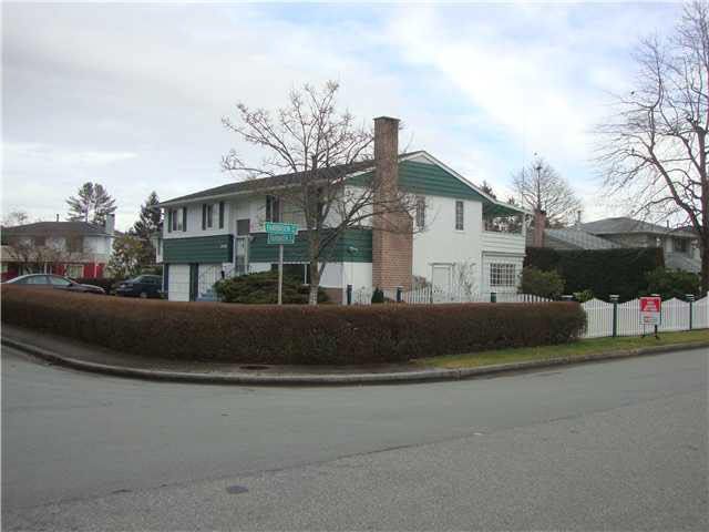 Main Photo: 3420 FAIRBROOK PLACE in : Seafair House for sale : MLS®# V870389
