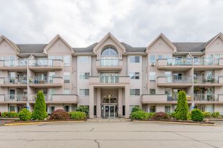 Photo 1: 413 33728 KING Road in Abbotsford: Central Abbotsford Condo for sale in "College Park" : MLS®# R2613952