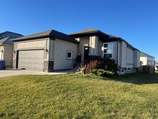 Photo 2: 36 Dennis Lindsay Road in Winnipeg: Harbour View South Residential for sale (3J)  : MLS®# 202225954