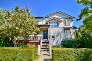 Photo 2: 32 18828 69 Avenue in Surrey: Clayton Townhouse for sale in "StarPoint" (Cloverdale)  : MLS®# R2101515