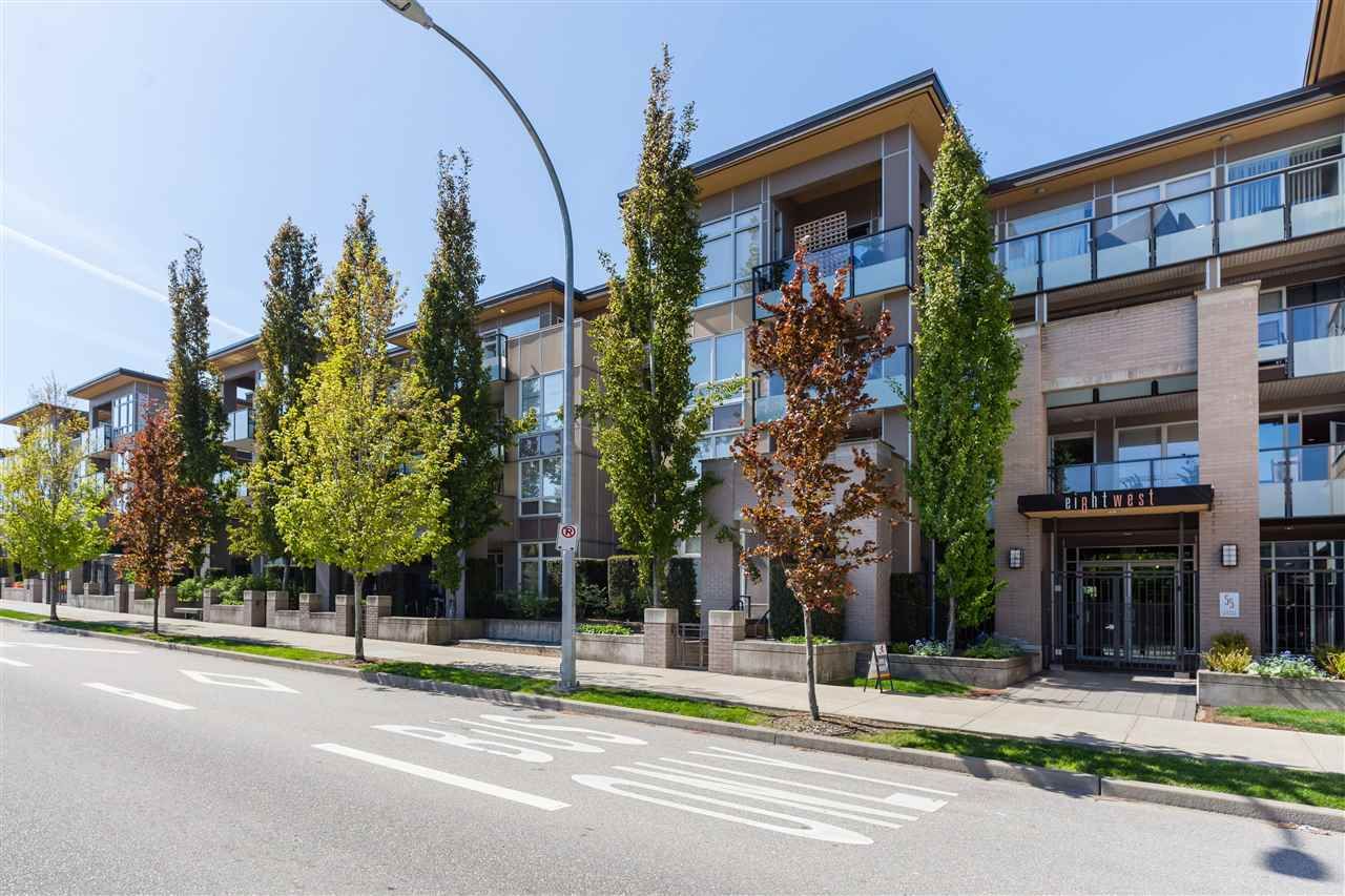 Main Photo: 215 55 EIGHTH Avenue in New Westminster: GlenBrooke North Condo for sale in "EIGHTWEST" : MLS®# R2457550