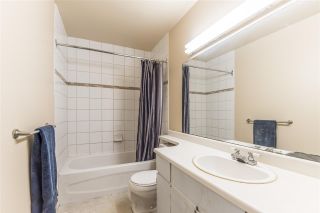 Photo 11: 106 511 GATENSBURY Street in Coquitlam: Central Coquitlam Townhouse for sale : MLS®# R2391118