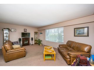 Photo 3: 21816 DOVER Road in Maple Ridge: West Central House for sale : MLS®# R2129870