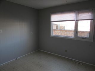 Photo 8: D 1240 Molson Street in Winnipeg: East Kildonan Residential for sale (3E)  : MLS®# 202105578