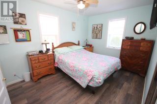 Photo 11: 472 VETERANS Avenue in Oliver: House for sale : MLS®# 10303104