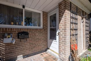 Photo 2: 70 925 Bayly Street in Pickering: West Shore Condo for sale : MLS®# E8246610