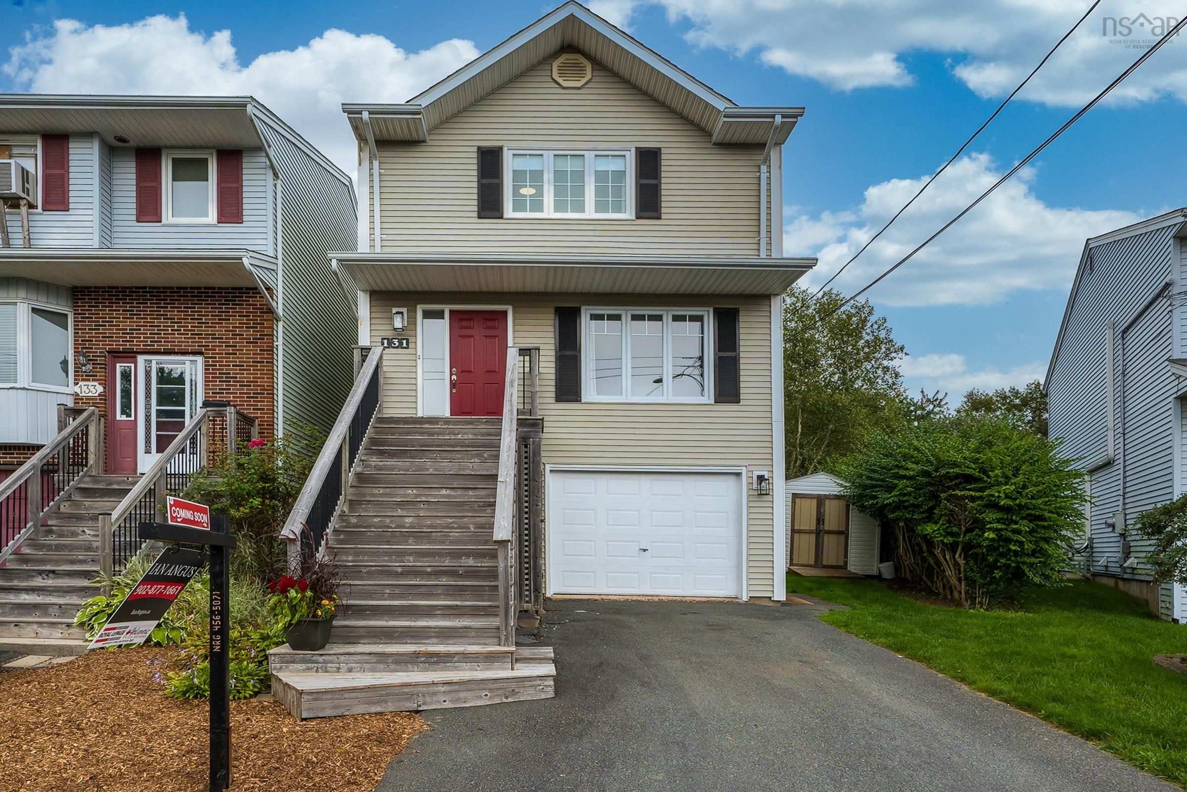 Main Photo: 131 Duffus Drive in Bedford: 20-Bedford Residential for sale (Halifax-Dartmouth)  : MLS®# 202319677