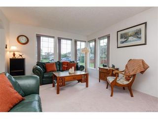 Photo 5: 2938 Robalee Pl in VICTORIA: La Goldstream House for sale (Langford)  : MLS®# 746414