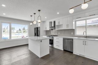 Photo 6: 5039 Waverley Drive SW in Calgary: Westgate Detached for sale : MLS®# A2051980