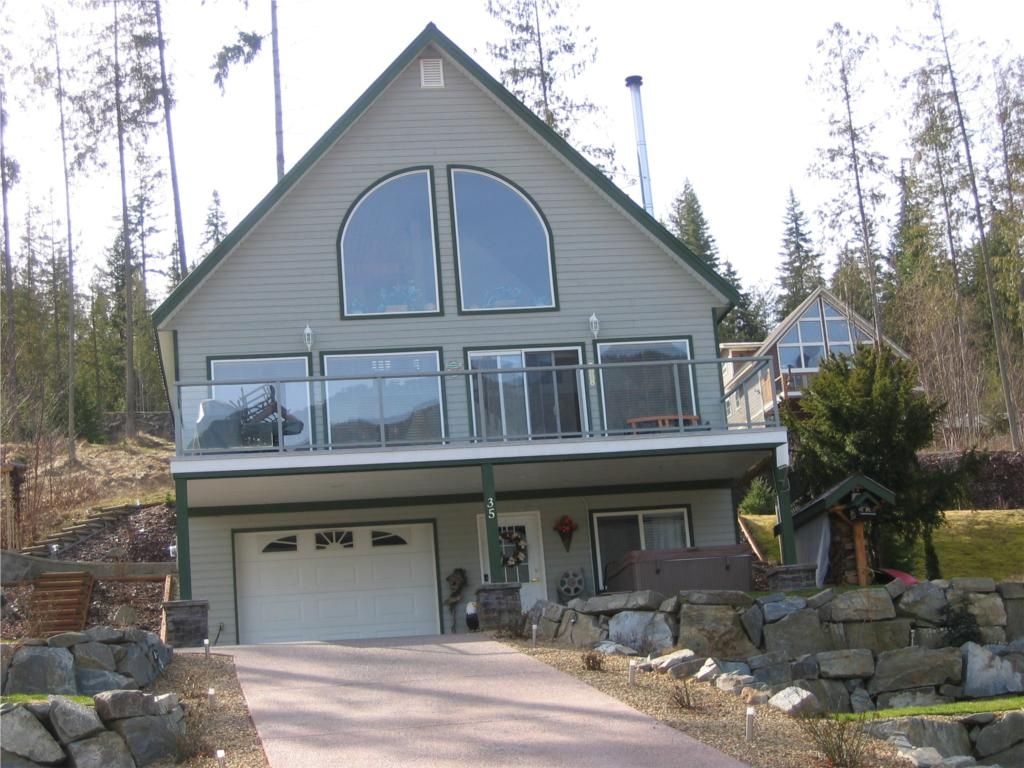 Main Photo: Eagle Bay - Shuswap Lake 6421 Eagle Bay Road # 35: House for sale in "Wildrose Bay Properties"