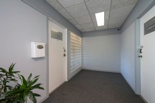 Photo 4: 210 4977 TRENANT Street in Ladner: Ladner Elementary Office for lease in "Ladner Professional Building" : MLS®# C8060523