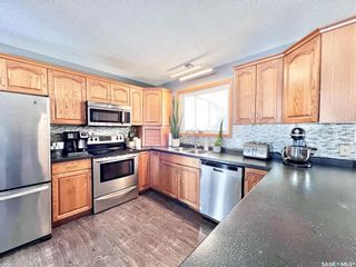 Photo 9: 54 Tufts Crescent in Outlook: Residential for sale : MLS®# SK959359