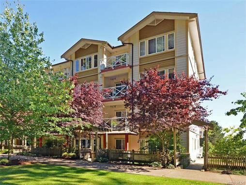 Main Photo: 206 360 Goldstream Ave in VICTORIA: Co Colwood Corners Condo for sale (Colwood)  : MLS®# 747908