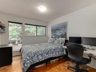 Photo 12: 4865 FERNGLEN DRIVE in Burnaby: Greentree Village Townhouse for sale (Burnaby South)  : MLS®# R2487717