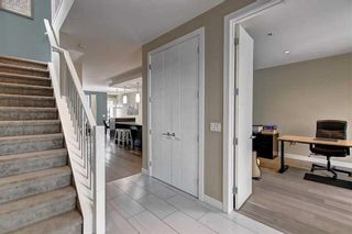 Photo 16: 3334 42 Street SW in Calgary: Glenbrook Semi Detached (Half Duplex) for sale : MLS®# A2068457