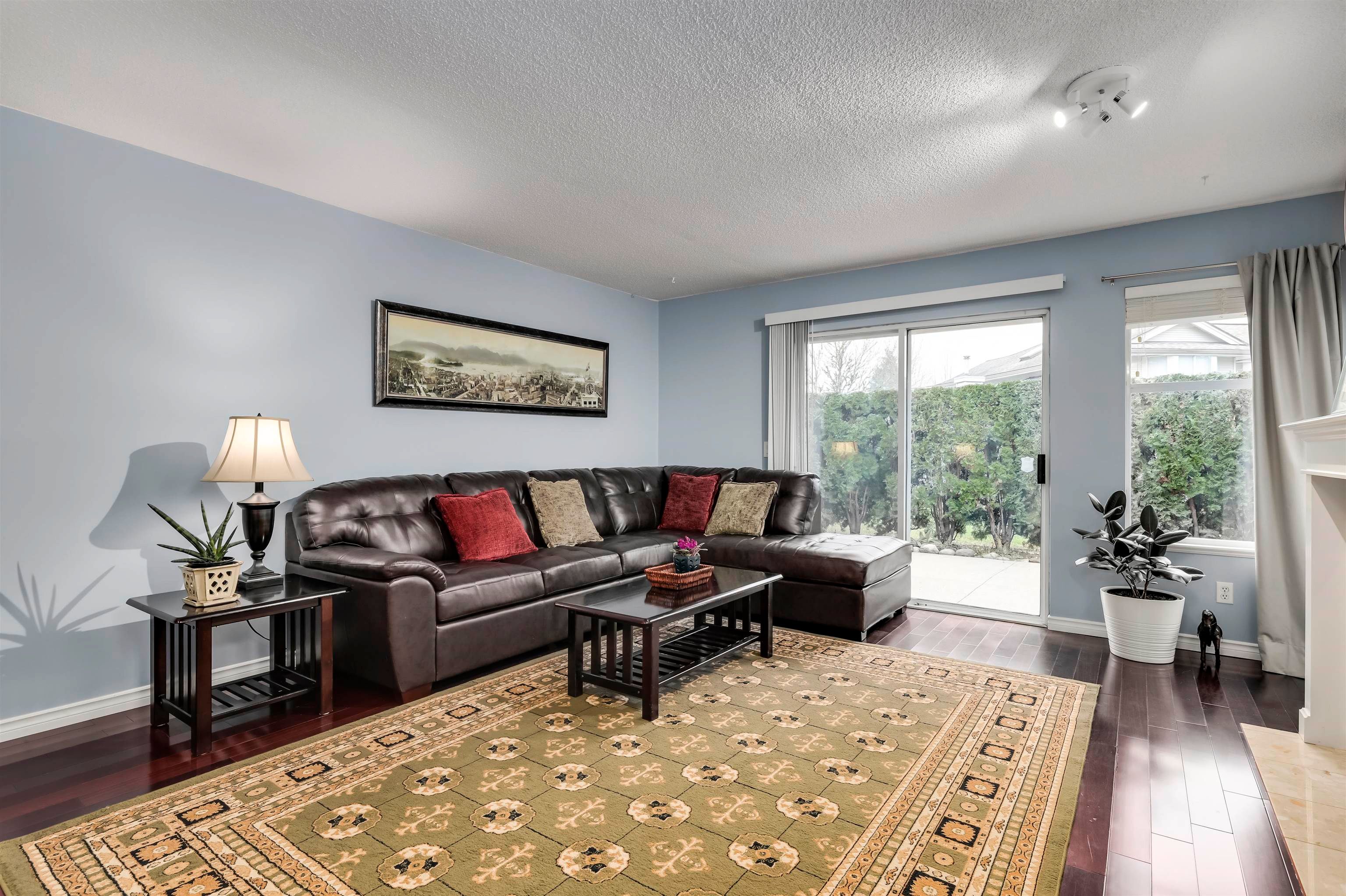 Photo 4: Photos: 30 9045 WALNUT GROVE Drive in Langley: Walnut Grove Townhouse for sale in "BRINDLEWOODS" : MLS®# R2644785