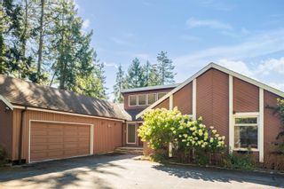 Photo 1: 9324 Glenelg Ave in North Saanich: NS Ardmore House for sale : MLS®# 918713