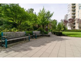 Photo 20: # 803 235 GUILDFORD WY in Port Moody: North Shore Pt Moody Condo for sale : MLS®# V1064493