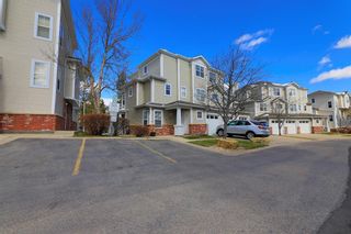 Photo 3: 3602 7171 Coach Hill Road SW in Calgary: Coach Hill Row/Townhouse for sale : MLS®# A1097006