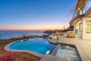 Photo 7: House for sale : 7 bedrooms : 5220 Chelsea St in La Jolla