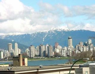 Photo 2: 308 2450 CORNWALL Avenue in Vancouver: Kitsilano Condo for sale (Vancouver West)  : MLS®# V752514