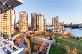 Photo 15: 1601 638 BEACH CRESCENT in Vancouver: Yaletown Condo for sale (Vancouver West)  : MLS®# R2339622