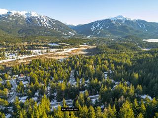 Main Photo: 8263 ALPINE Way in Whistler: Alpine Meadows House for sale : MLS®# R2850355