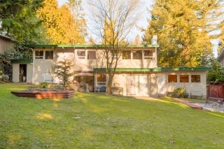 Photo 2: 2960 WAGON WHEEL Circle in Coquitlam: Ranch Park House for sale in "RANCH PARK" : MLS®# R2137148
