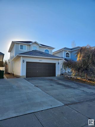 Photo 2: 1807 KRAMER Place in Edmonton: Zone 29 House for sale : MLS®# E4366581