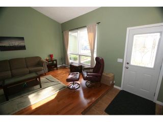 Photo 9: 455 BERKLEY Crescent NW in CALGARY: Beddington Residential Detached Single Family for sale (Calgary)  : MLS®# C3446883