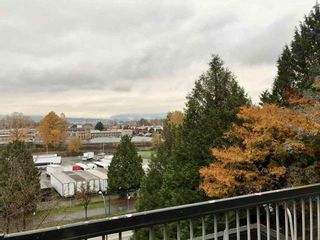 Photo 5: 724 774 GREAT NORTHERN Way in Vancouver: Mount Pleasant VE Condo for sale in "PACIFIC TERRACES" (Vancouver East)  : MLS®# R2352100